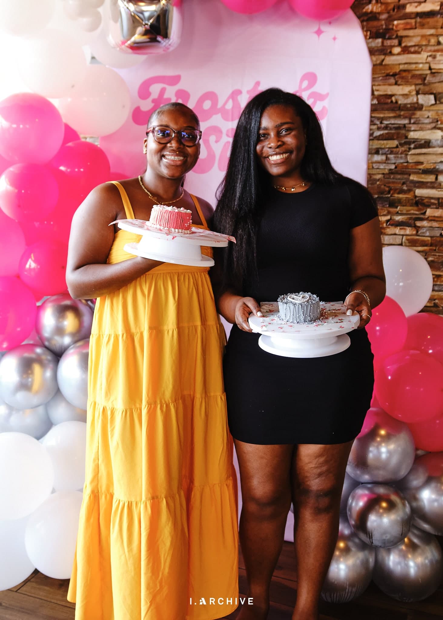 Frost & Sip - The Cake Decorating Experience view 4