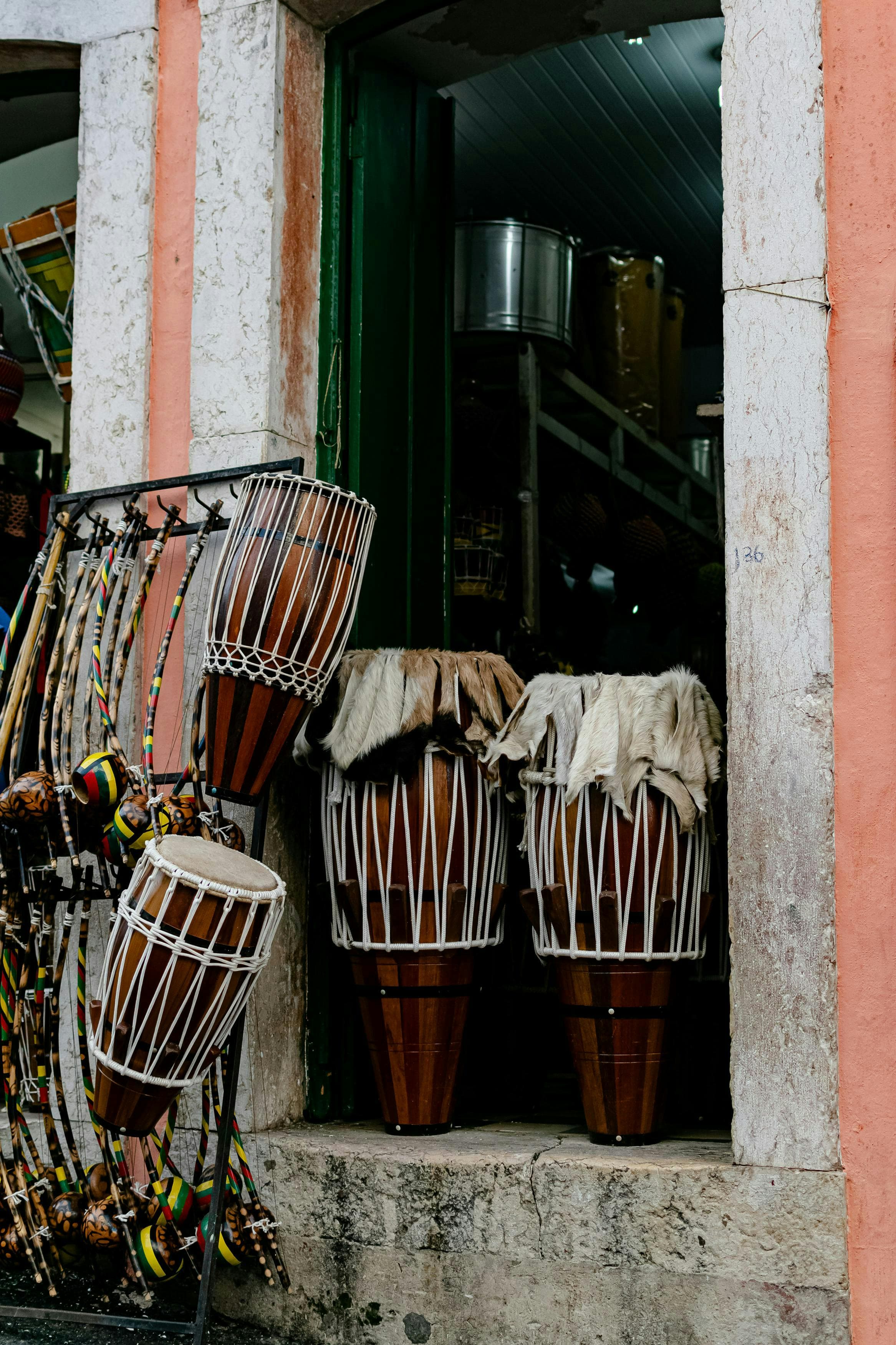 Discover Accra: History, Culture & Art main