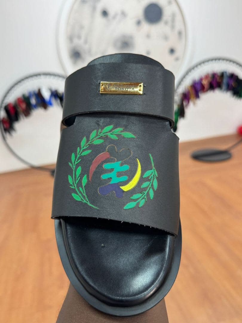 Sandal Sip and Paint view 3