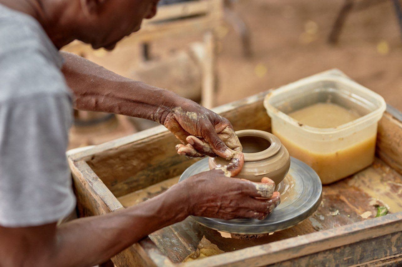 Happy Art Pottery Experience main
