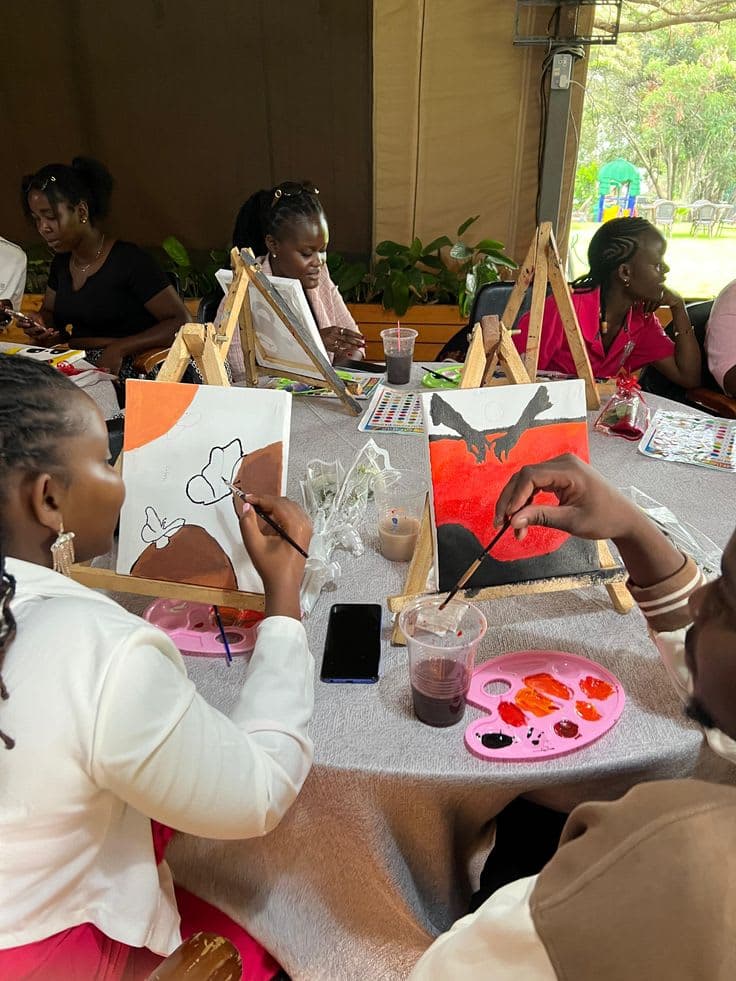 Mom & Minis Creative Social main